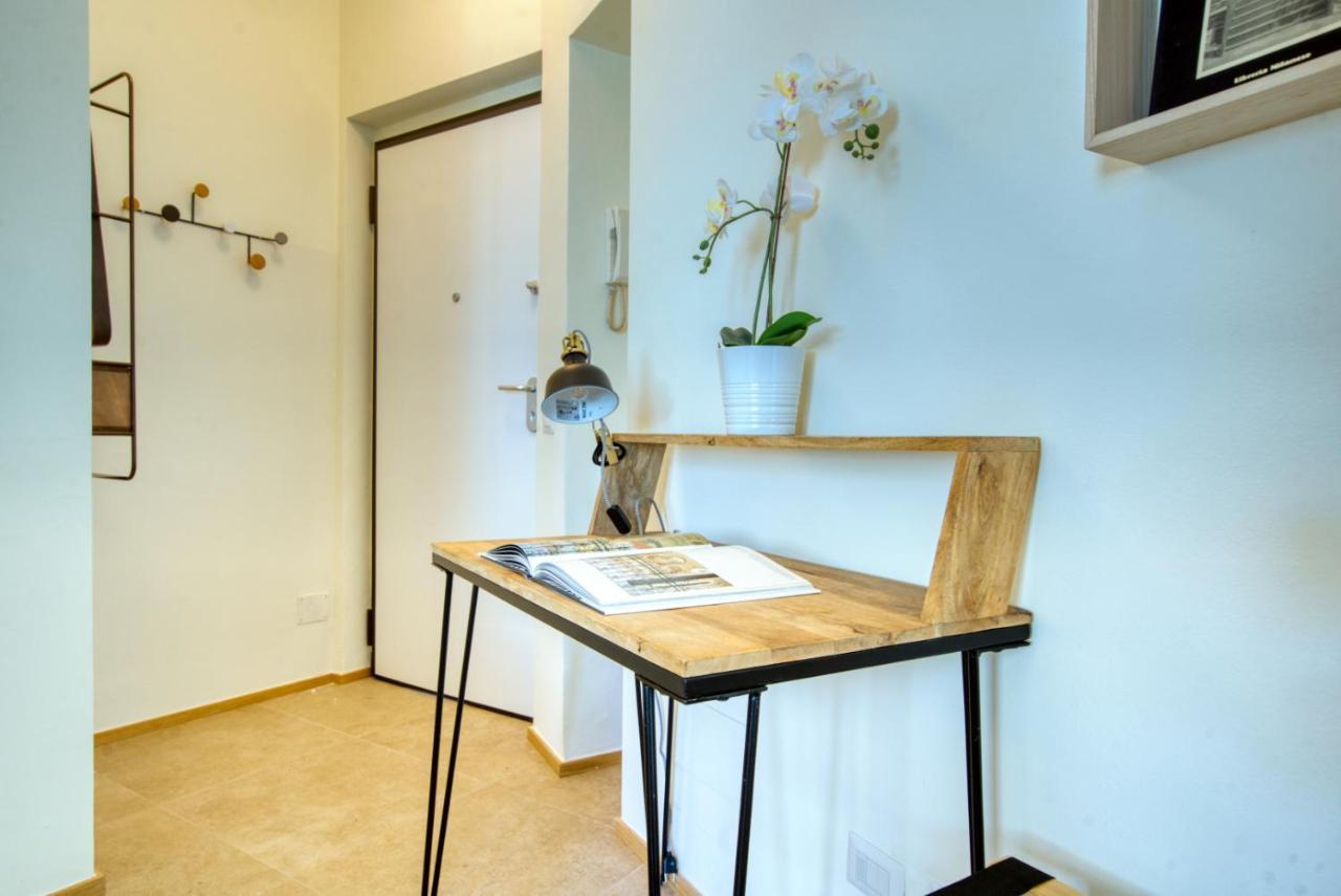 Caseospitali - Casa Mary Lou, Romantico Monolocale Ristrutturato Panoramico Milan Exterior photo